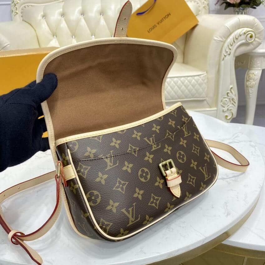 Louis Vuitton Monogram Sologne Shoulder Bag M42250
