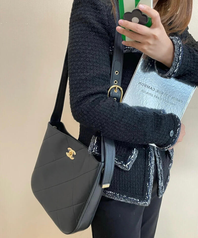 Chanel Hobo Handbag Calfskin Black AS2844