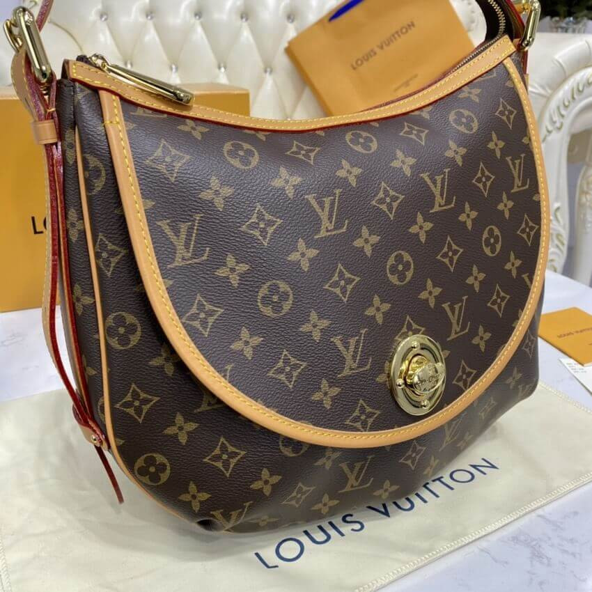 Louis Vuitton Tulum GM Shoulder Bag M40075