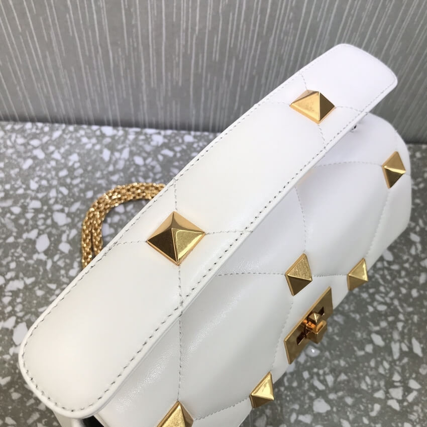 Valentino Roman Stud The Shoulder Bag In Nappa With Chain 1189S