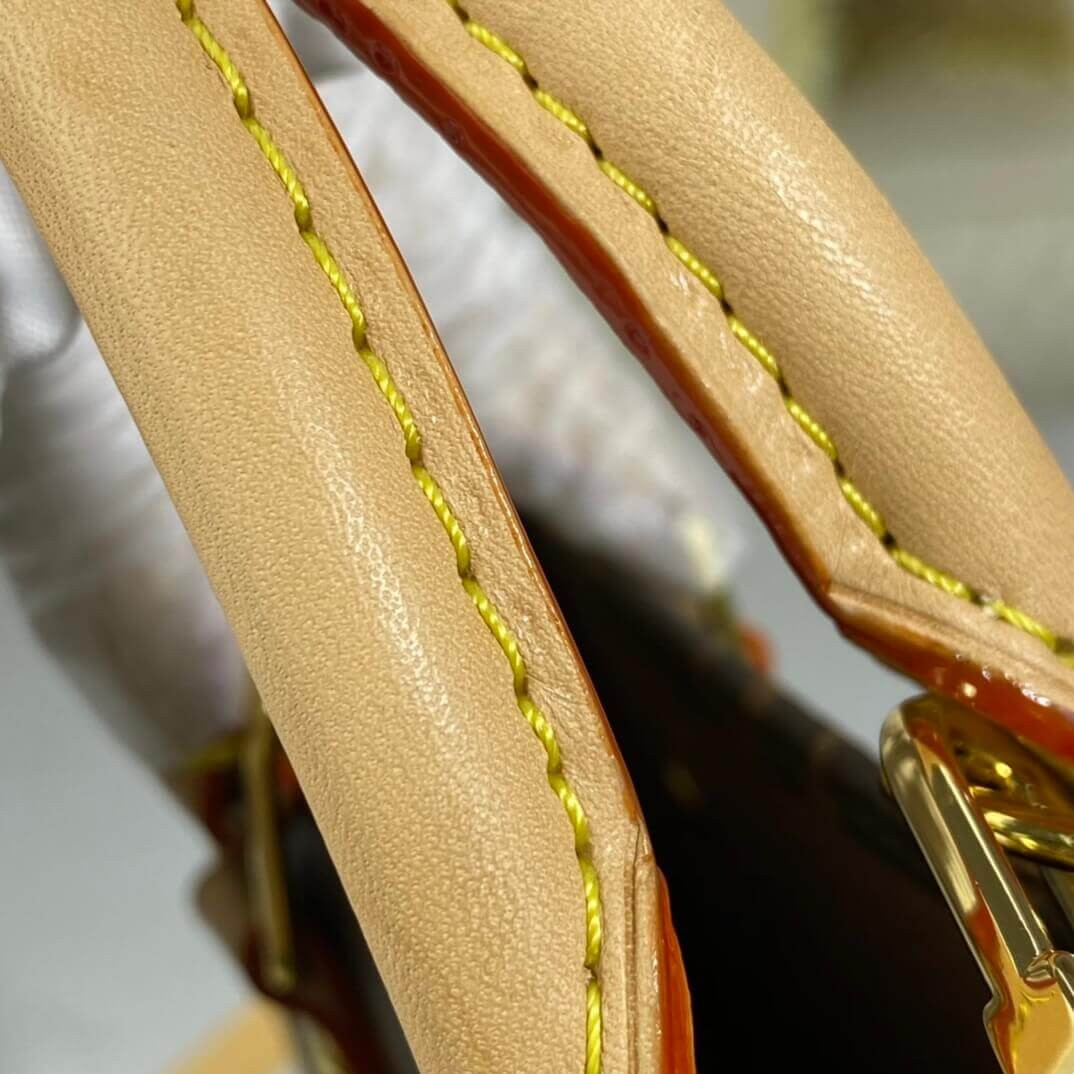 Louis Vuitton Petit Sac Plat M69442