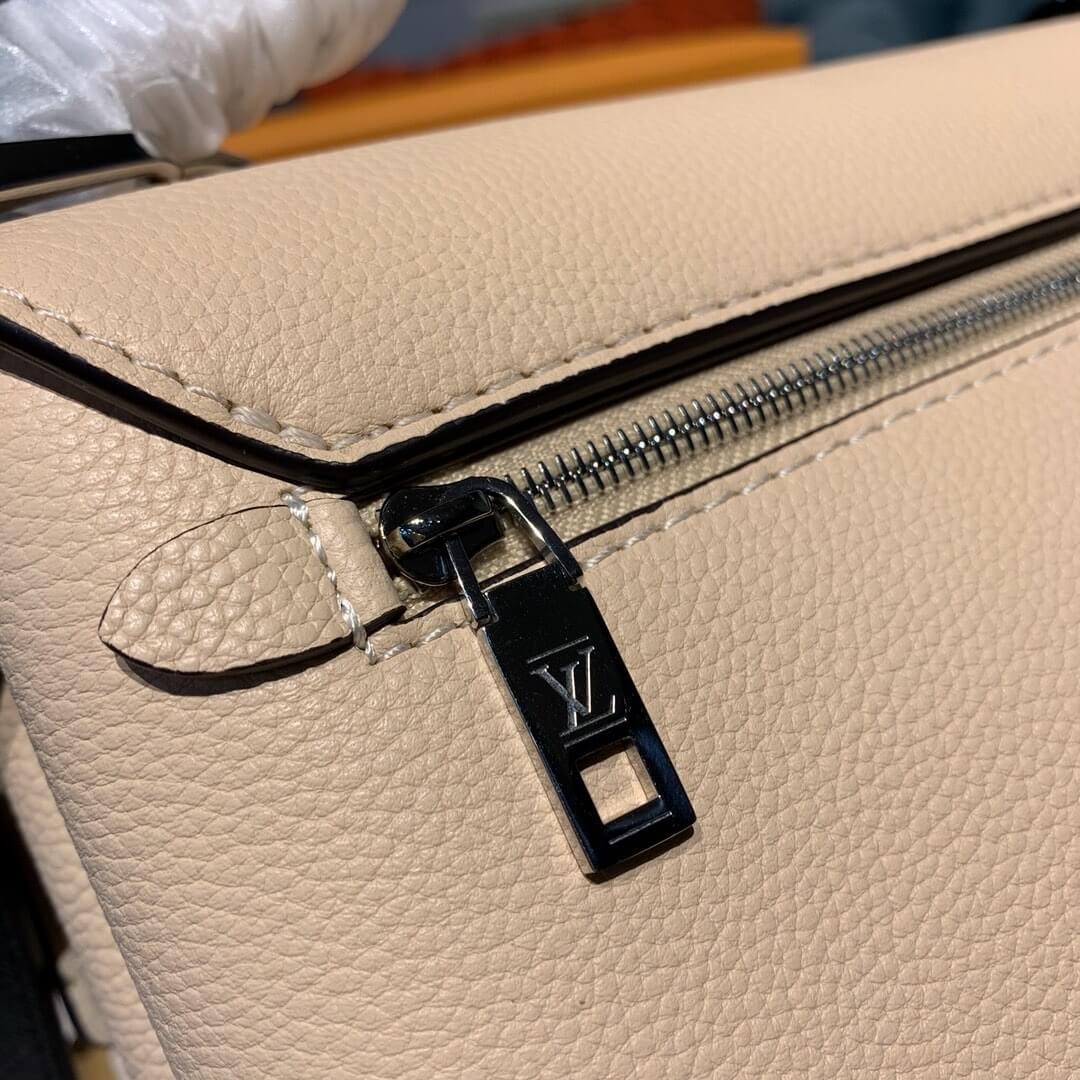 Louis Vuitton Mylockme M53891 M54849 M55816