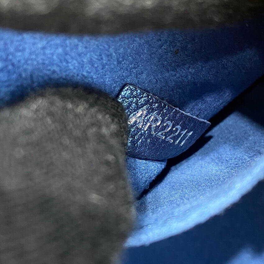 Louis Vuitton Onthego PM M58956 Navy Nacre