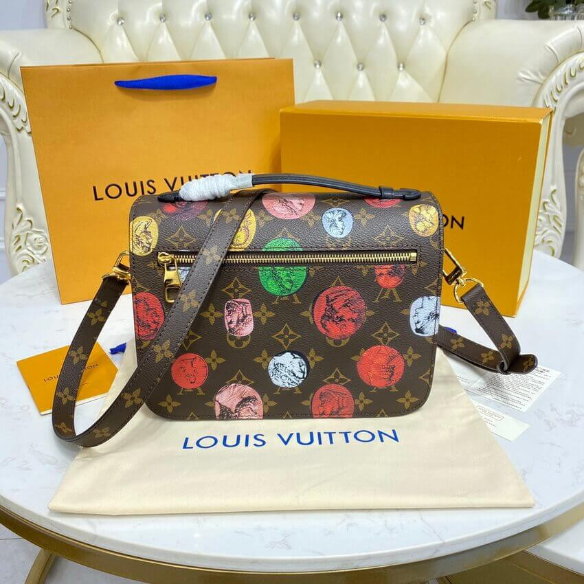 Louis Vuitton Monogram Cameo Printed Pochette Metis M59257
