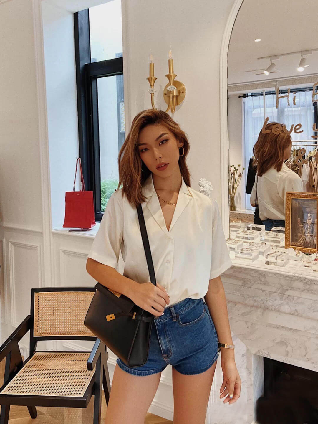 Saint Laurent Manhattan Shoulder Bag In Smooth Leather 579271