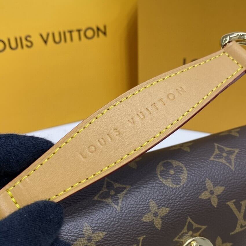 Louis Vuitton Tikal PM Shoulder Bag M40078