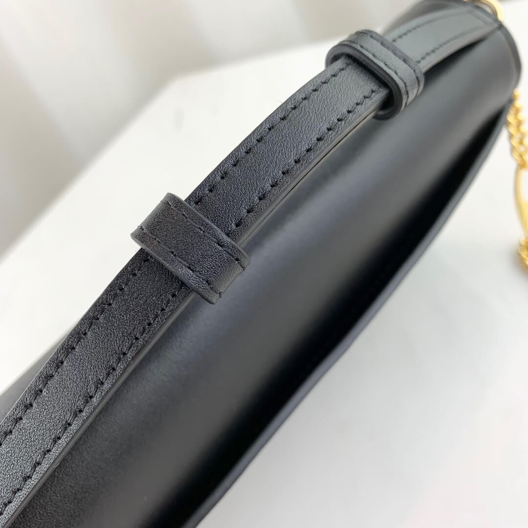 Gucci Zumi Smooth Leather Small Shoulder Bag 572375