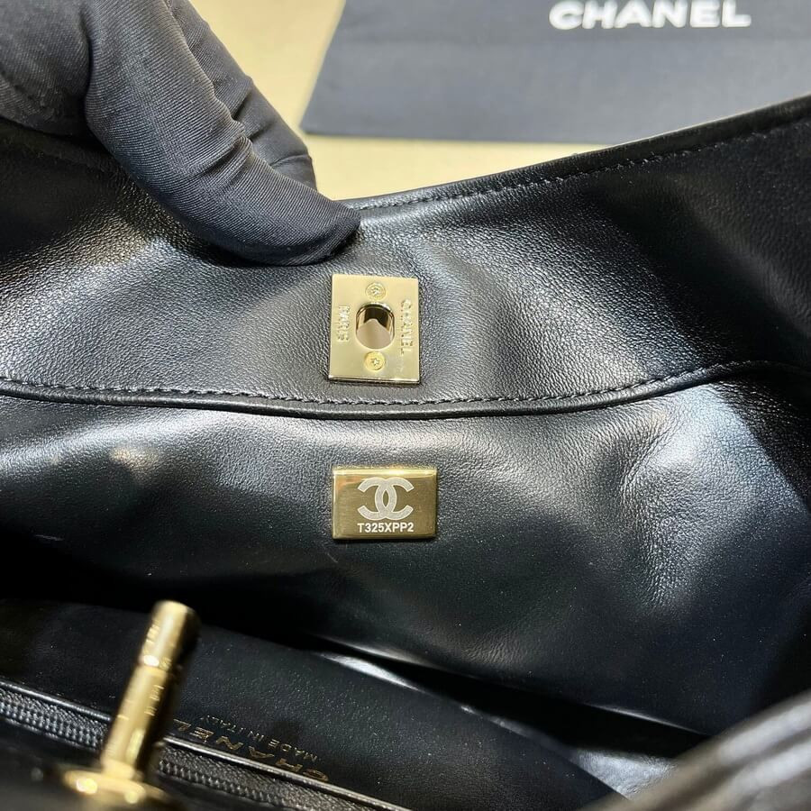 Chanel Hobo Bag in Lambskin AS3153 Black