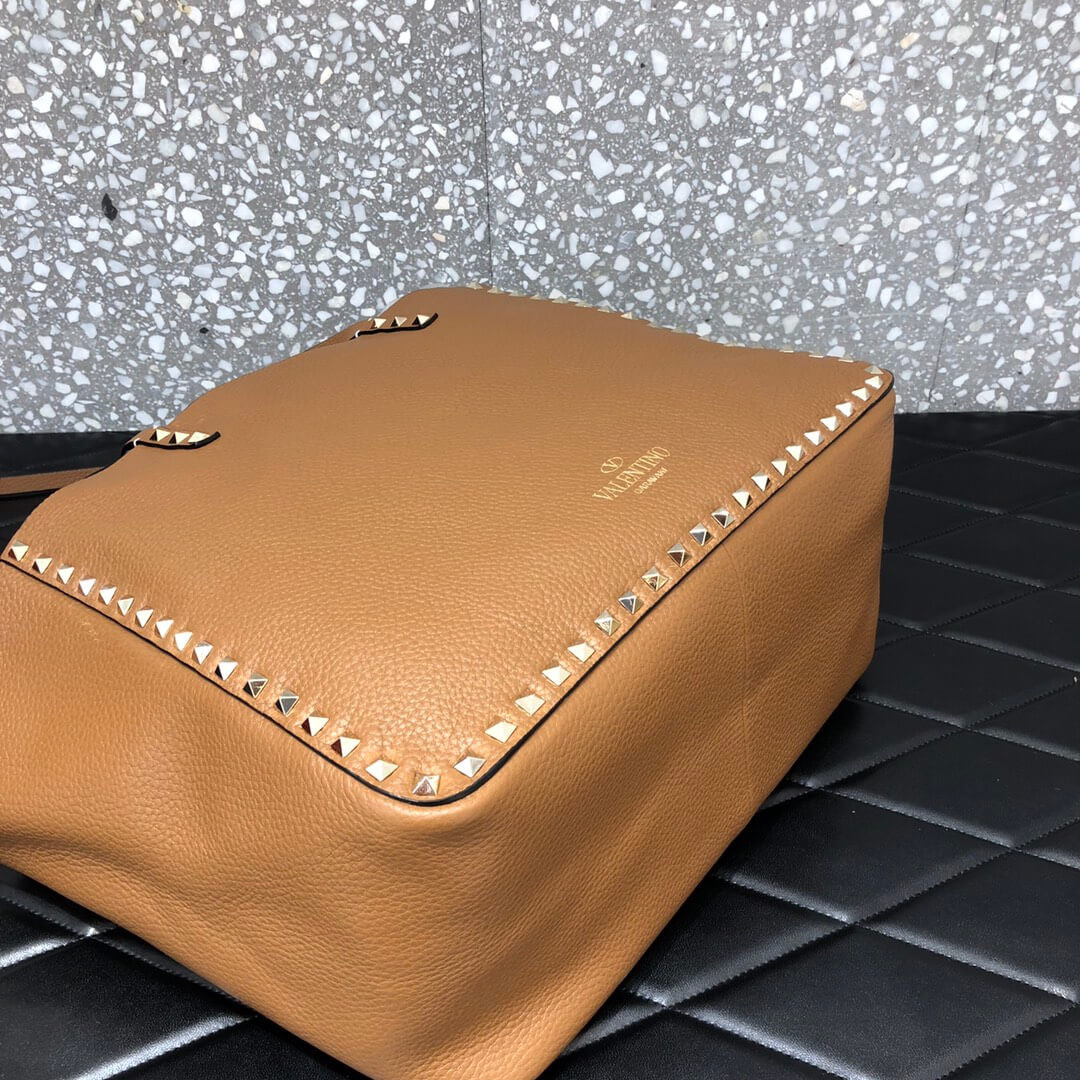 Valentino Garavani Medium Double Rockstud Reversible Tote Bag 0067J  Brown/White