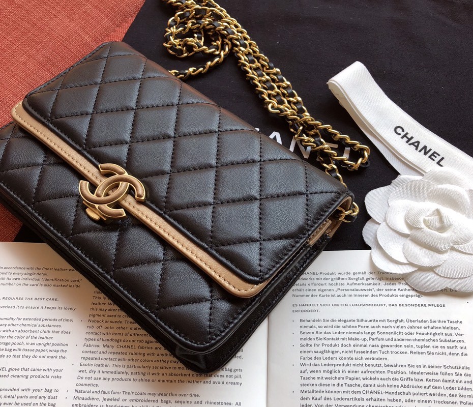Chanel Small Flap Bag A57275 Black/Gold