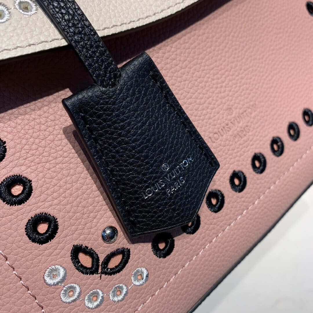 Louis Vuitton Lockme Ever BB M53952