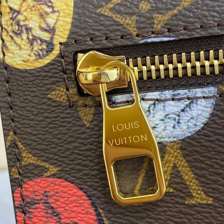 Louis Vuitton Monogram Cameo Printed Pochette Metis M59257