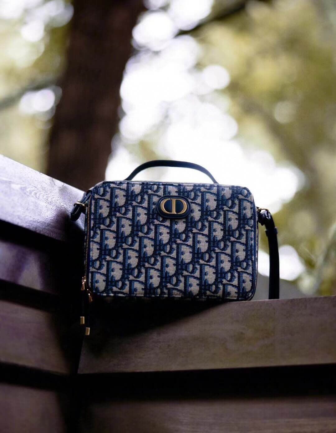 Christian Dior 30 Montaigne Box Bag Blue Oblique Jacquard S2141