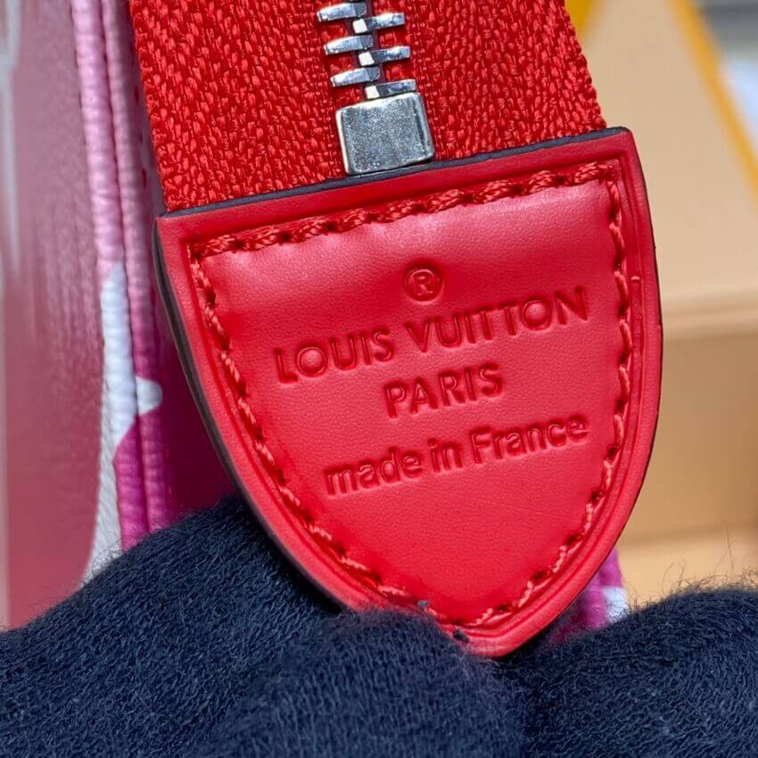 Louis Vuitton LV Escale Toiletry Pouch 26 M69138 Red