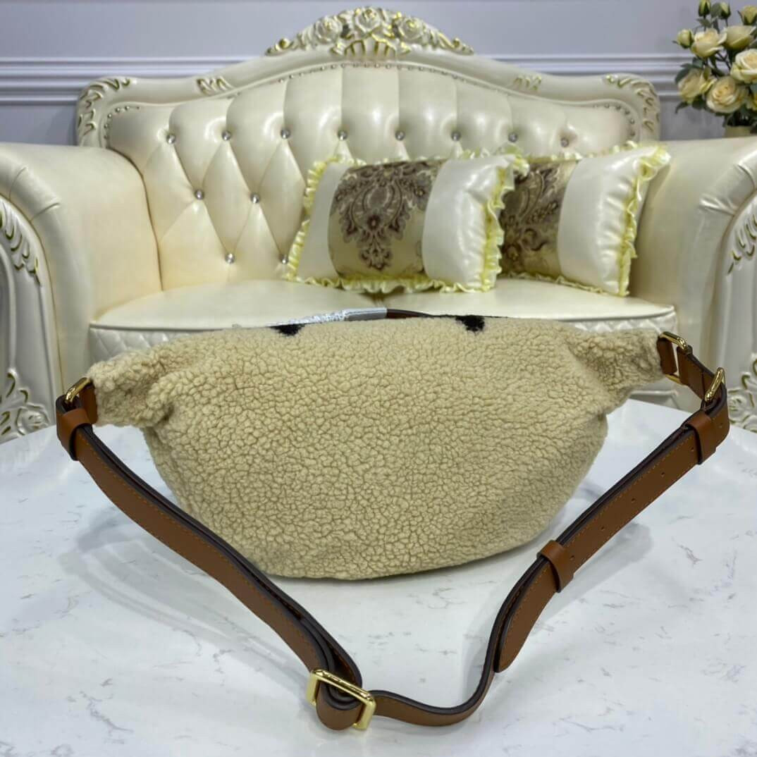 Louis Vuitton Bumbag M55425