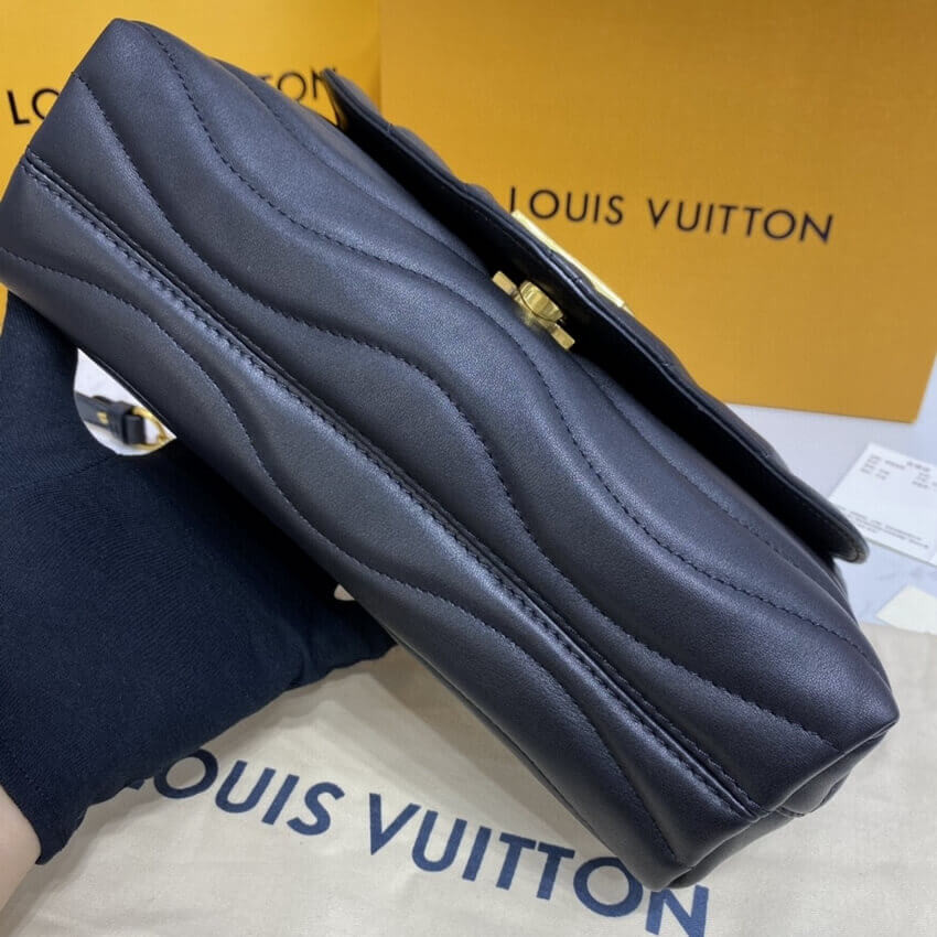 Louis Vuitton New Wave Chain Bag M58552 Black