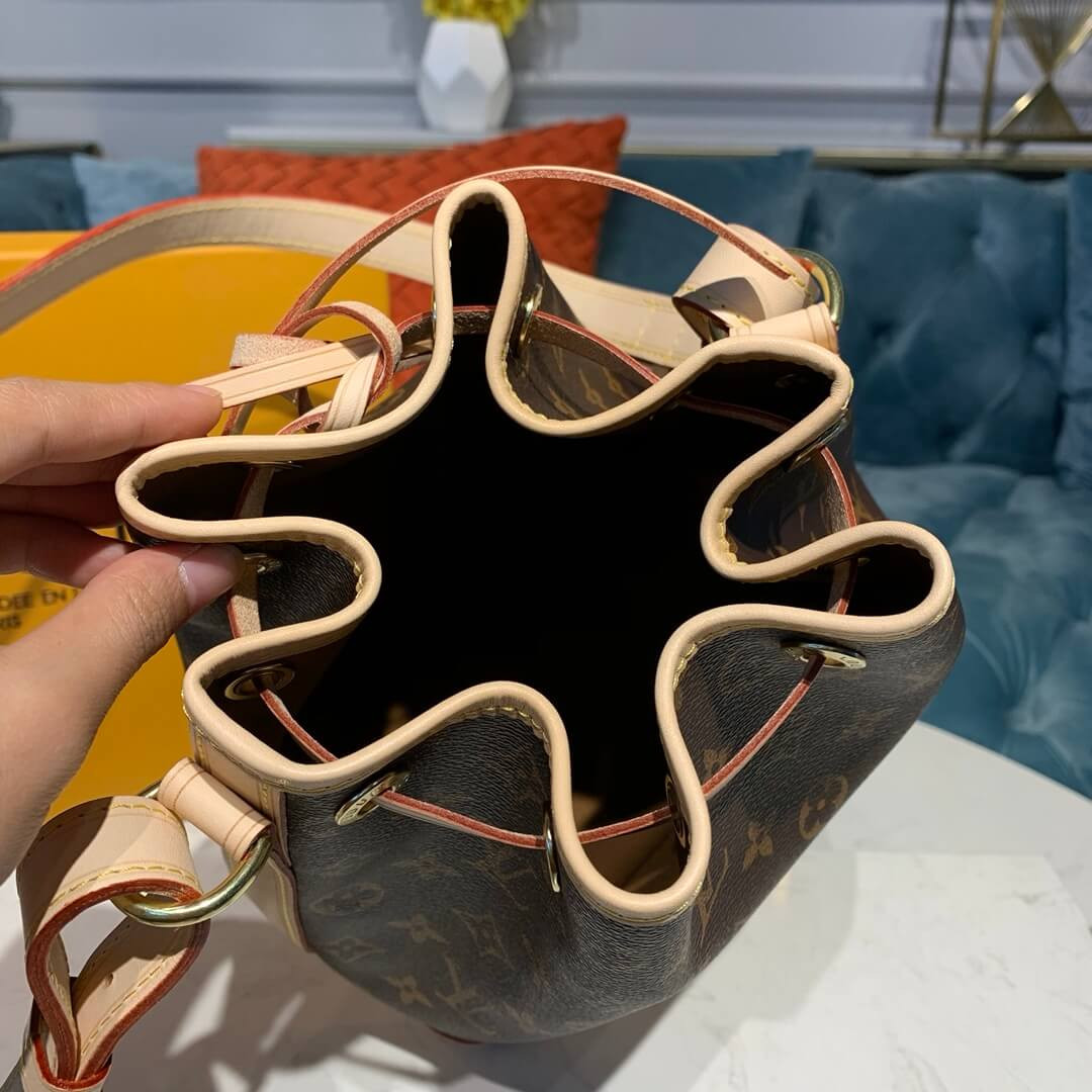 Louis Vuitton Monogram Canvas Noe BB M40817