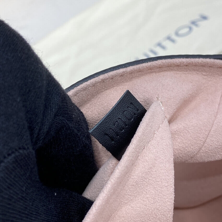 Louis Vuitton Epi Leather Twist MM M59028 Pink