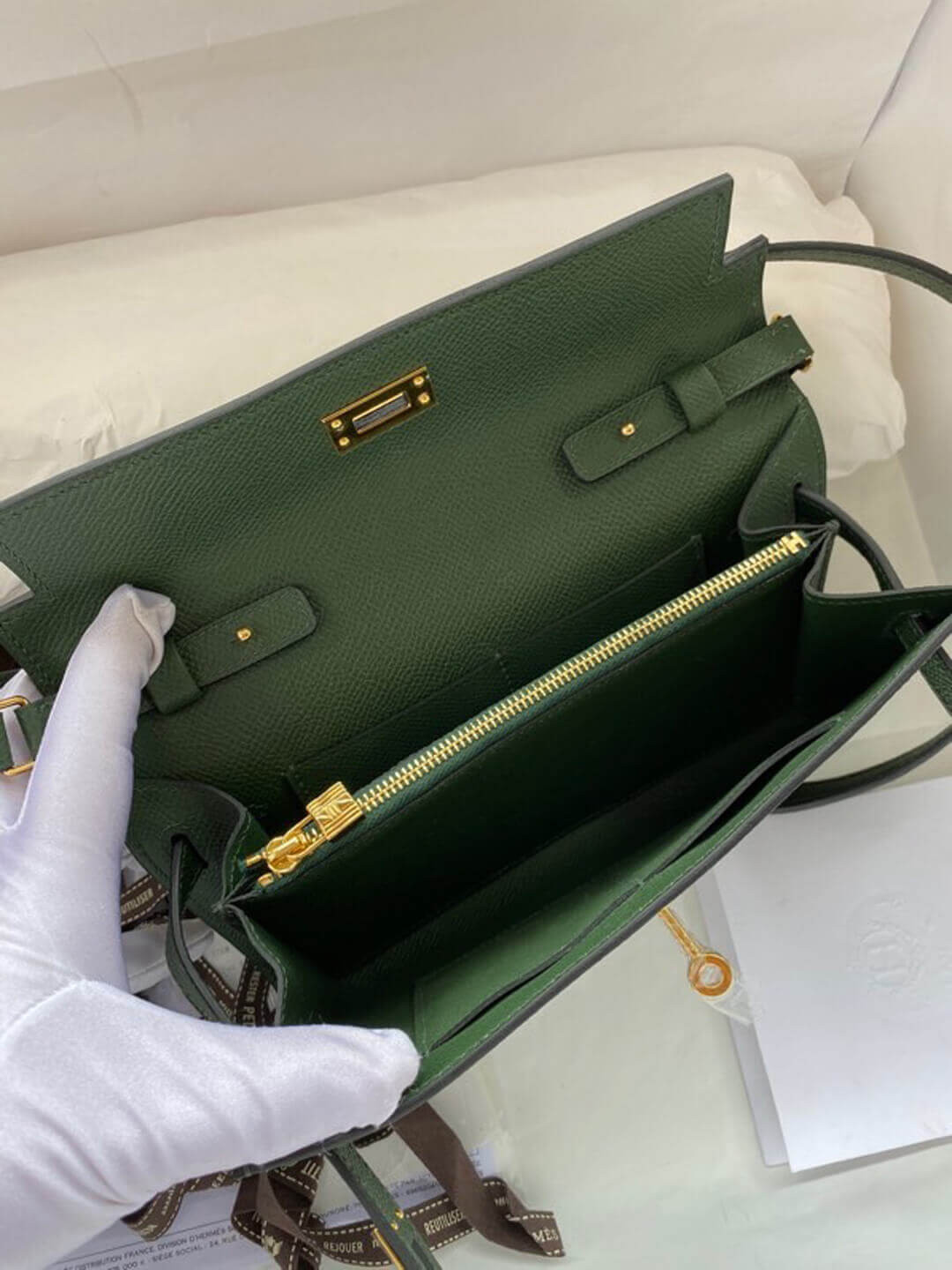 Hermes Kelly Wallet to Go Woc 499041 Army Green