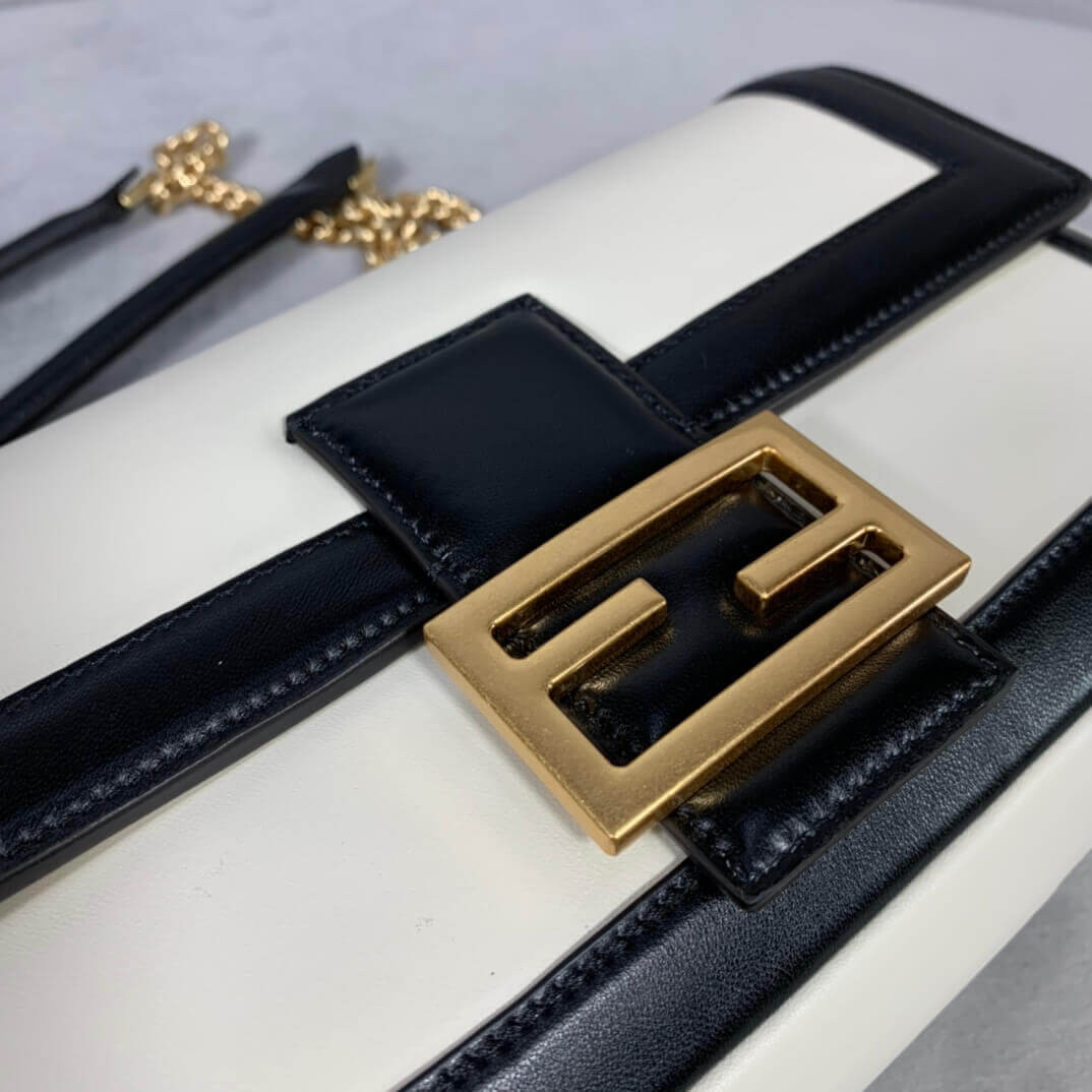 Fendi Baguette Chain Bag In Nappa Leather 8BR783