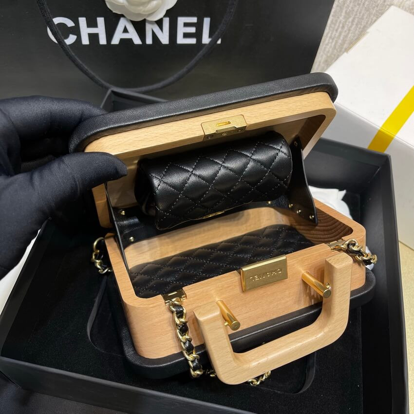 Chanel Vanity Case Beech Wood AS2926 Beige Black