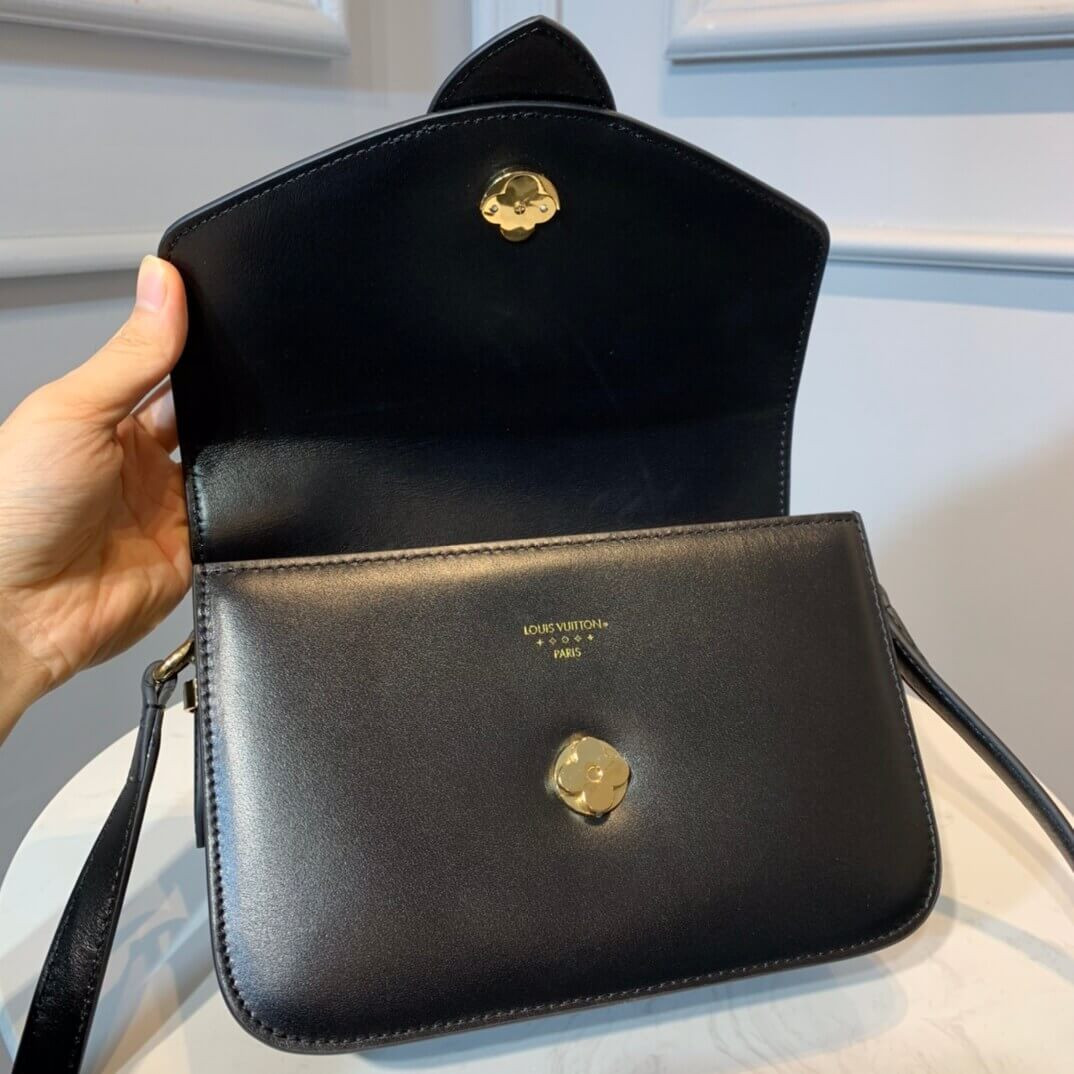 Louis Vuitton LV Pont 9 M55948