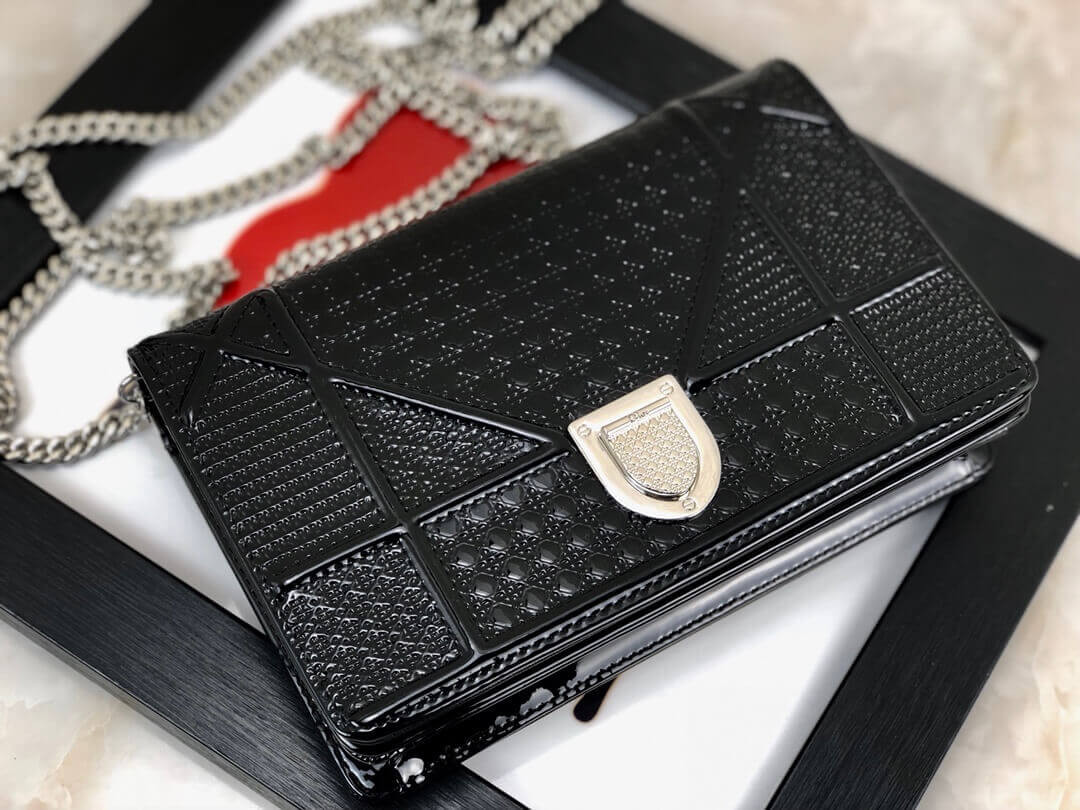 Dior Diorama Wallet on Chain Pochette Bag