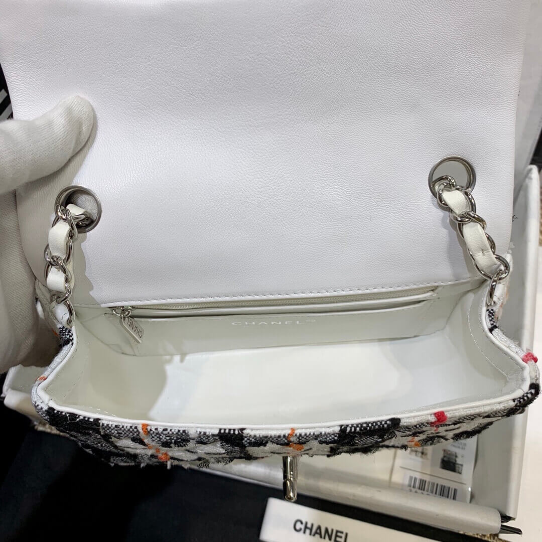 Chanel Tweed 20cm Classic Flap Bag A01116 White/Black