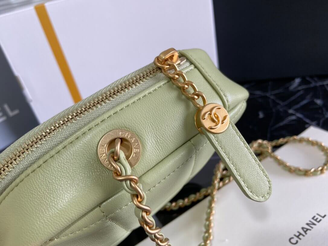 Chanel Small Diamond Bag AS2201 in Lambskin