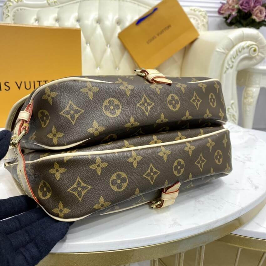Louis Vuitton Monogram Canvas Saumur MM M40710