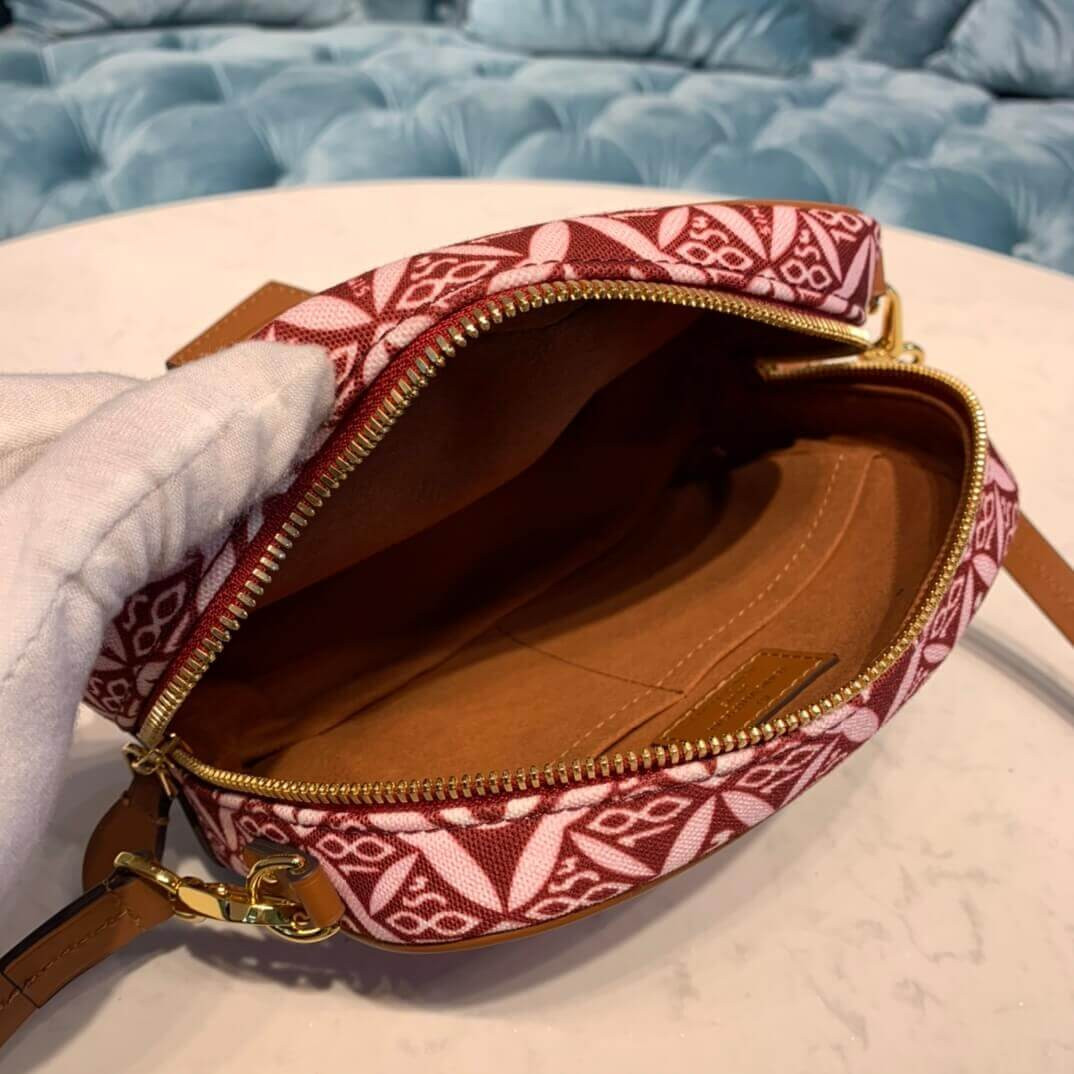 Louis Vuitton Denim Camera Bag M45528