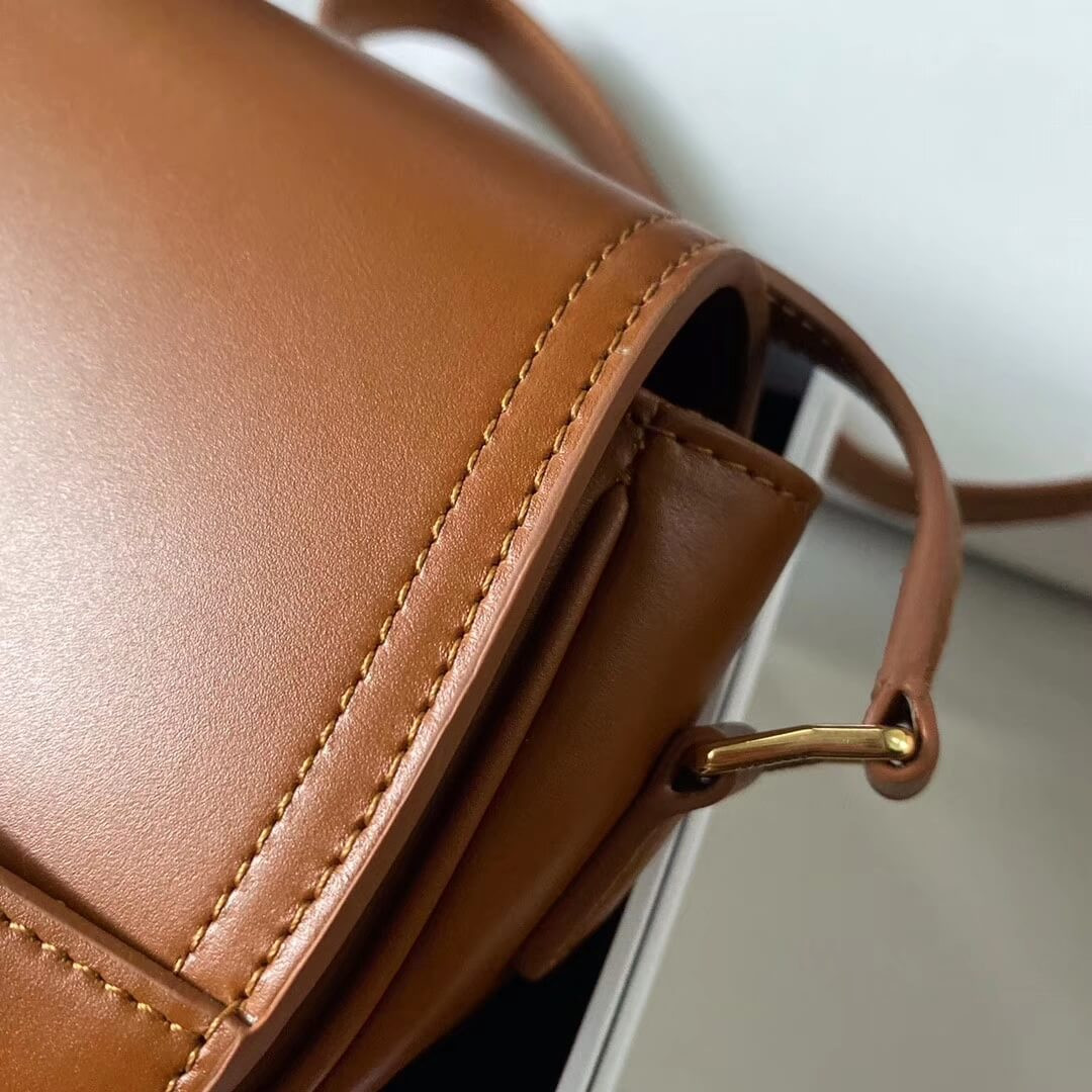 Celine Small Crecy Bag In Natural Calfskin 191363