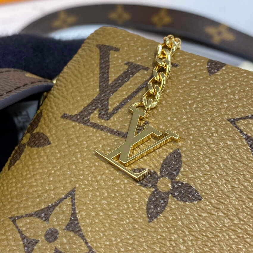 Louis Vuitton LV3 Pouch M45412