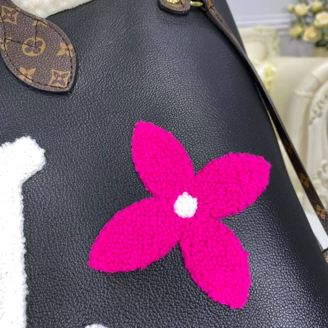 Louis Vuitton Neverfull MM M56960 In Leather and Shearling