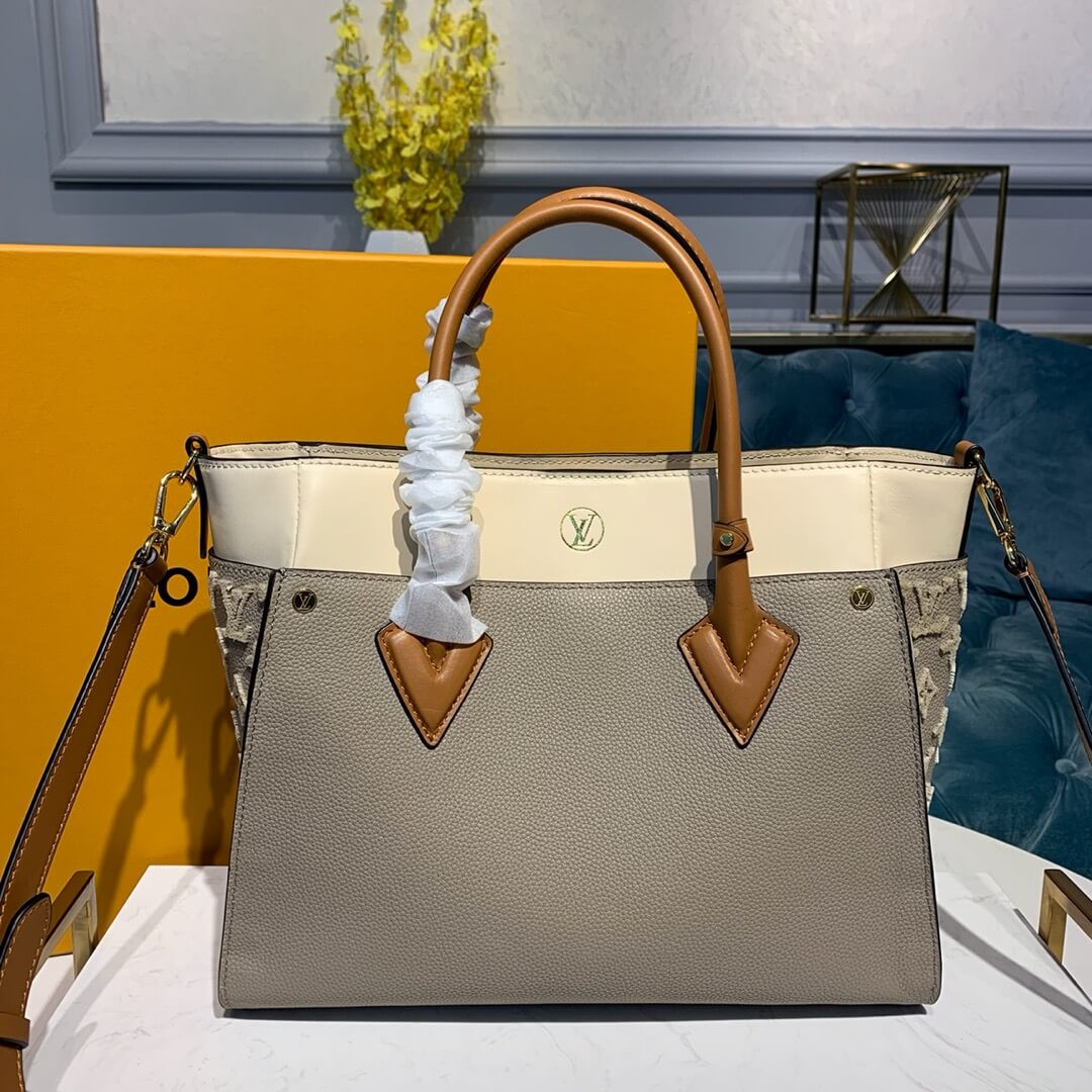 Louis Vuitton On My Side Handbag M53825