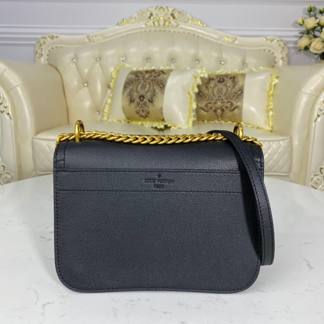 Louis Vuitton Lockme Chain PM M57073