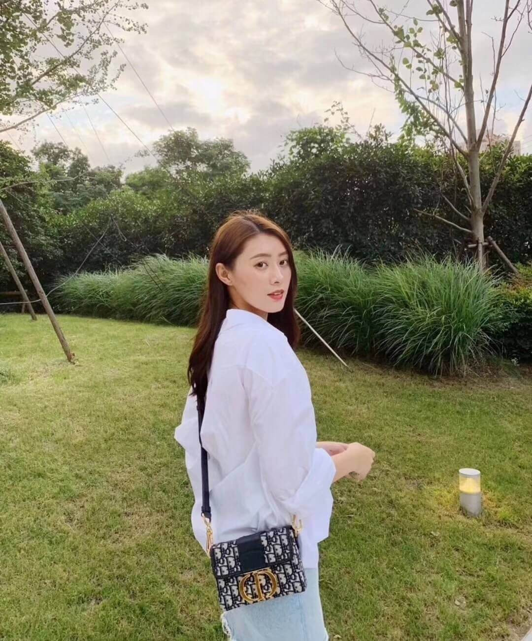 Christian Dior Oblique 30 Montaigne Box Bag M9204