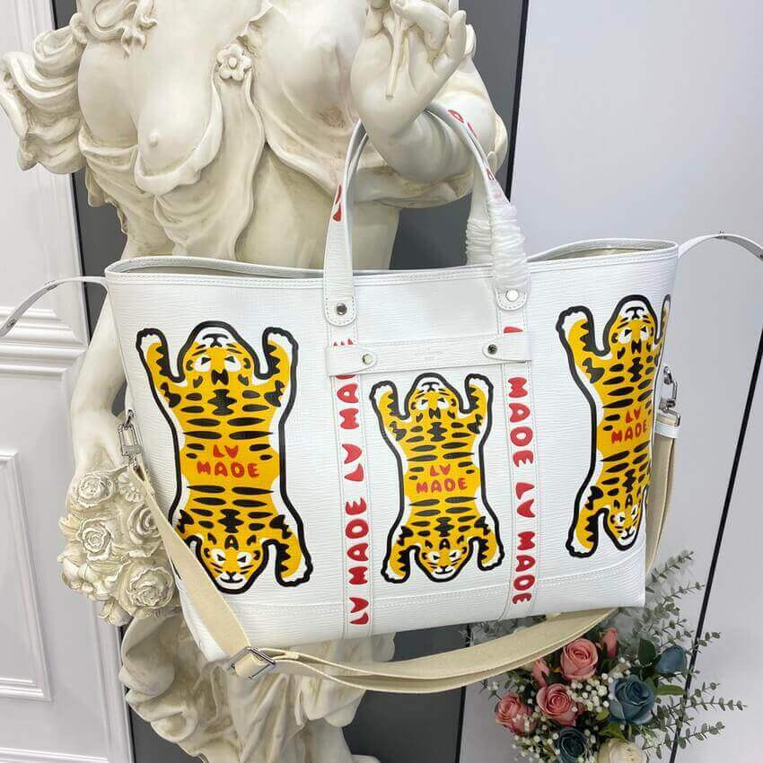 Louis Vuitton x Nigo Tote Journey M59366 White