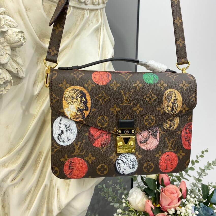 Louis Vuitton Monogram Cameo Printed Pochette Metis M59257