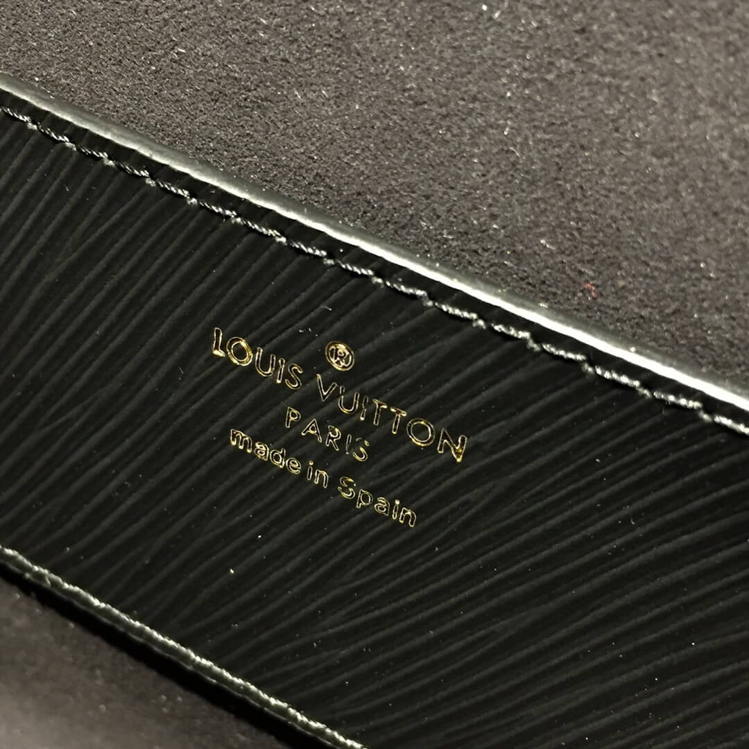 Louis Vuitton Epi Leather Twist MM M53762