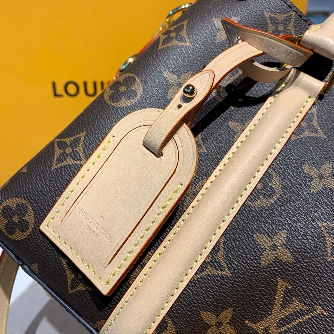 Louis Vuitton Monogram Canvas Soufflot BB M44815