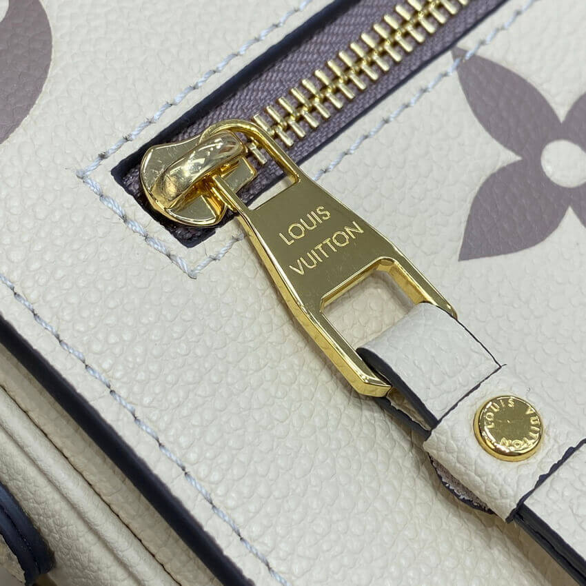 Louis Vuitton Pochette Metis M45596