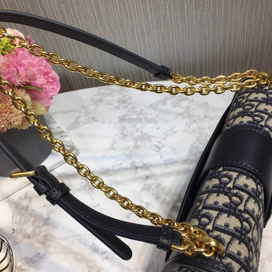 Christian Dior 30 Montaigne Flap Chain Bag M9208