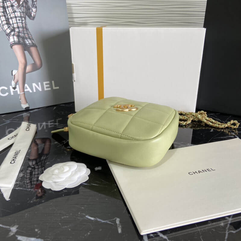 Chanel Small Diamond Bag AS2201 in Lambskin
