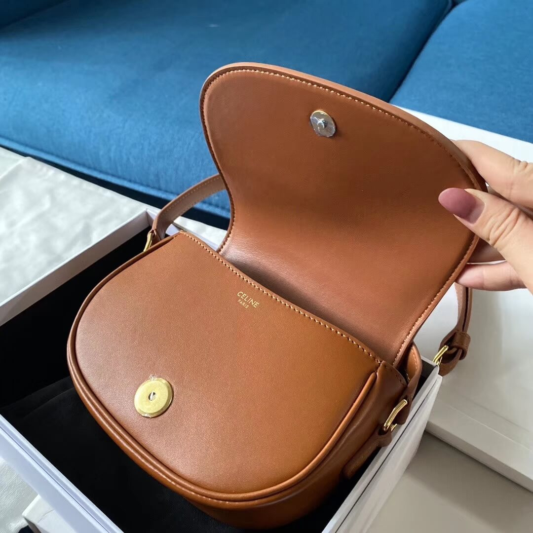 Celine Small Crecy Bag In Natural Calfskin 191363