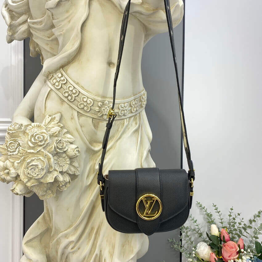 Louis Vuitton LV Pont 9 Soft PM M58727