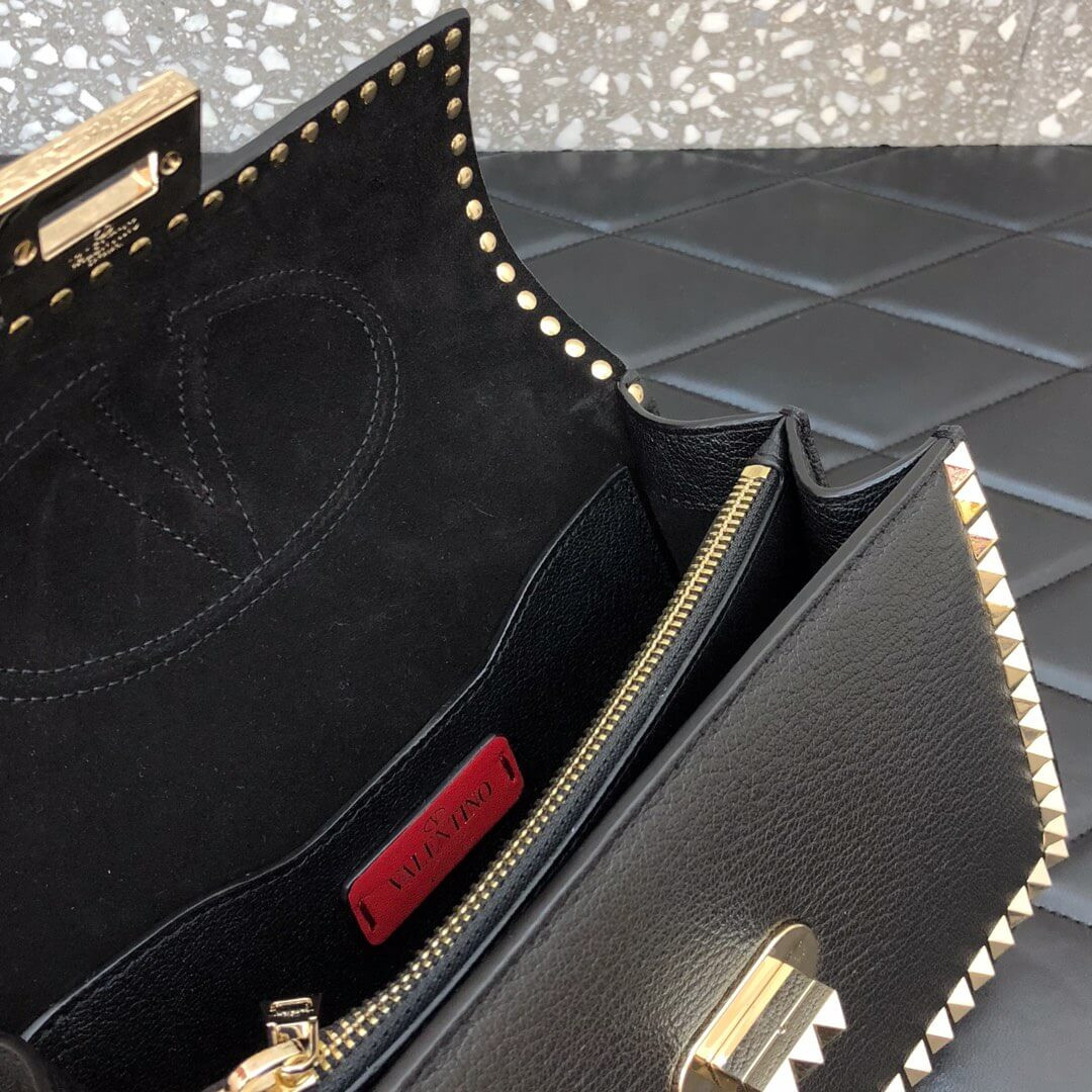 Valentino Garavani Rockstud No Limit Crossbody Bag 0033