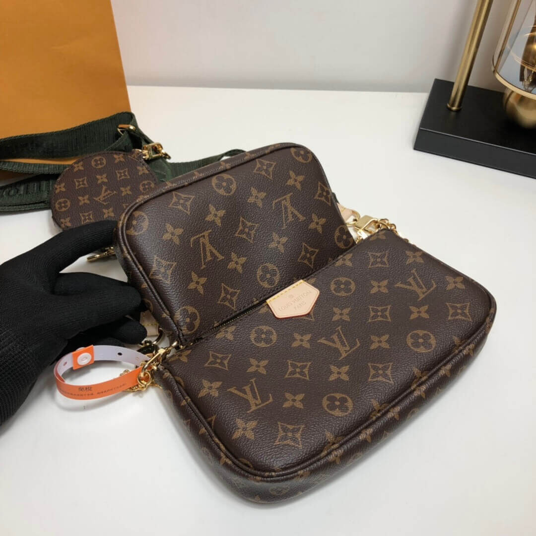 Louis Vuitton Multi Pochette Accessories My LV World Tour M44813
