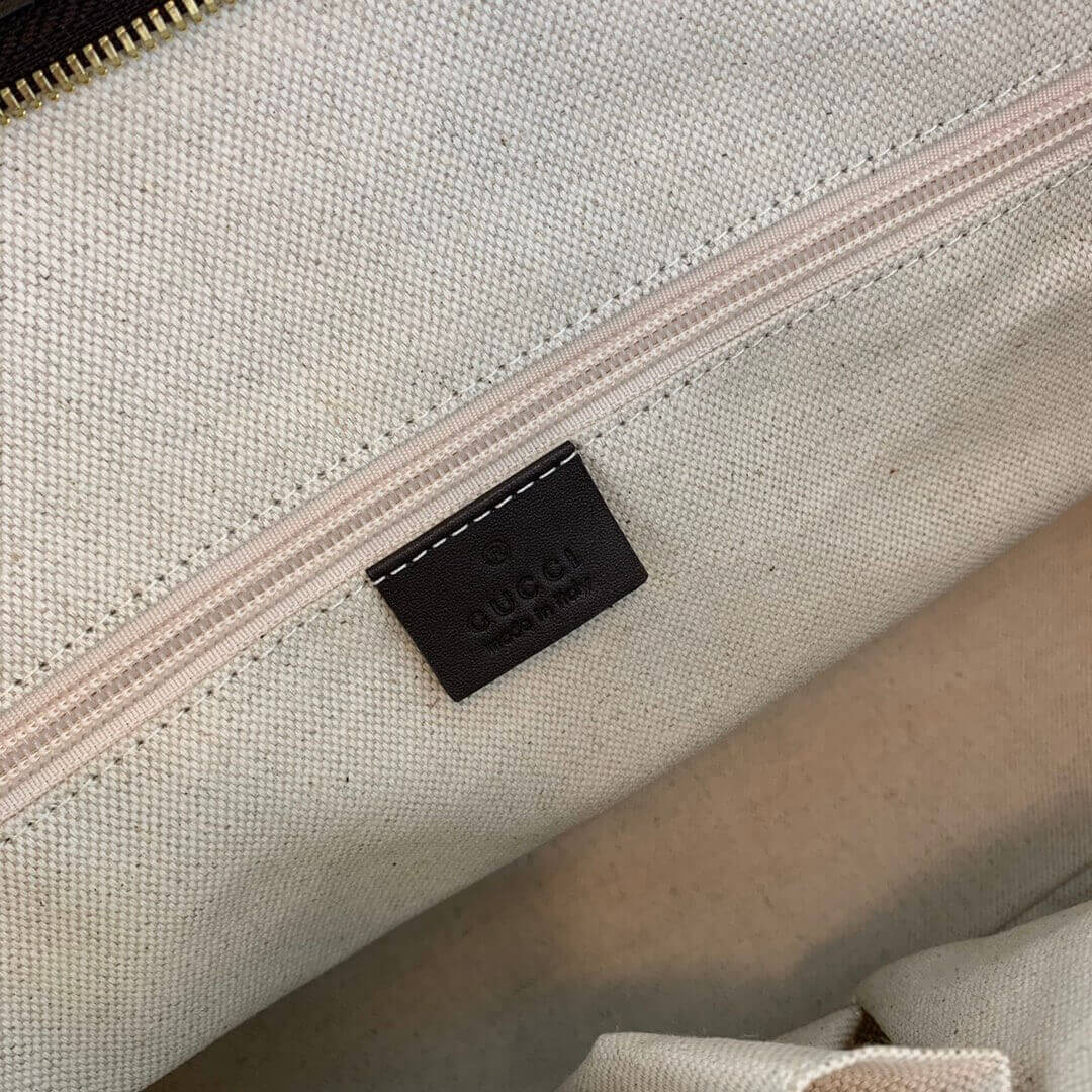 Gucci GG Supreme Zip Medium Tote Bag 353437