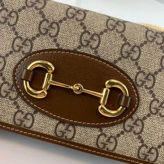 Gucci 1955 Horsebit Wallet With Chain 621892